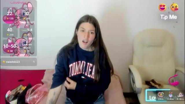 Image 8 of tesa_cute Stream on Chaturbate on 1 month ago