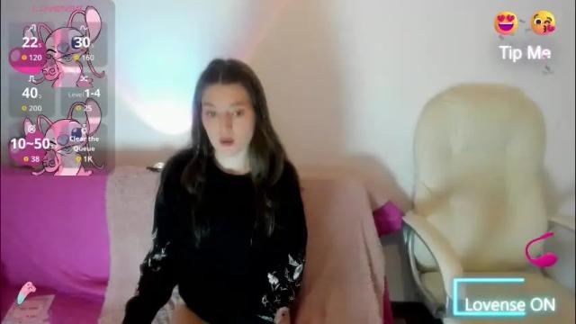 Image 10 of tesa_cute Stream on Chaturbate on 7 days ago
