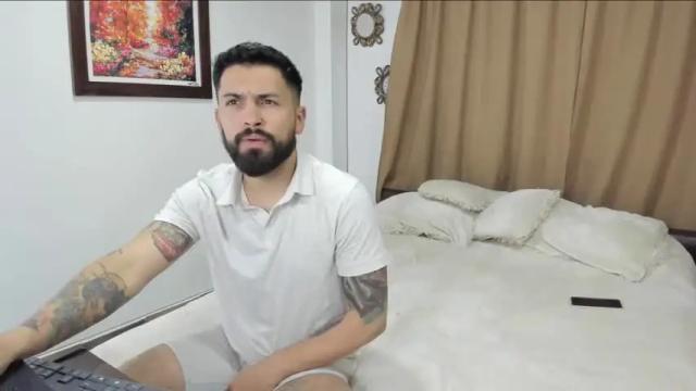 Image 12 of teseo_and_afrodita_ Stream on Chaturbate on 14 months ago