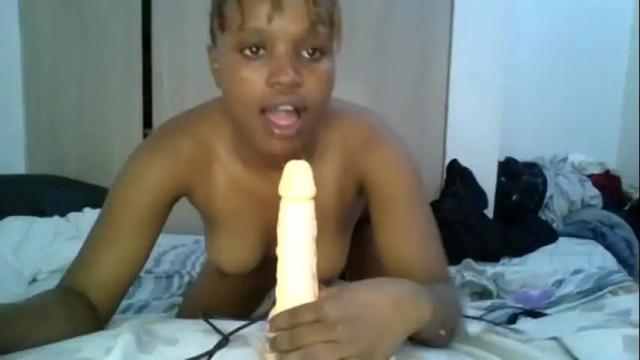 Image 2 of teshirah Stream on Chaturbate on 3 months ago