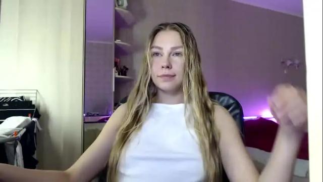 Image 2 of tess_wetyy Stream on Chaturbate on 5 days ago