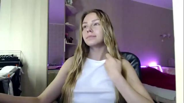 Image 4 of tess_wetyy Stream on Chaturbate on 5 days ago
