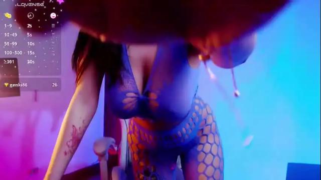 Image 2 of tessa_____ Stream on Chaturbate on 1 month ago