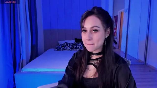 Image 8 of tessa_essa Stream on Chaturbate on 14 months ago