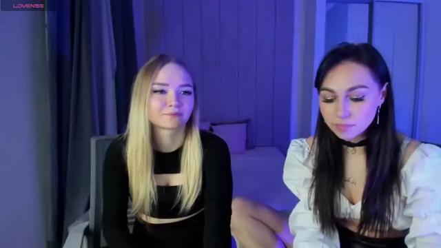 Image 2 of tessa_essa Stream on Chaturbate on 14 months ago
