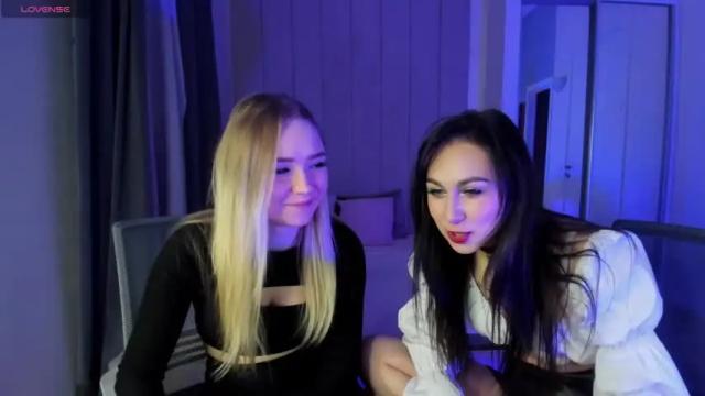 Image 4 of tessa_essa Stream on Chaturbate on 14 months ago