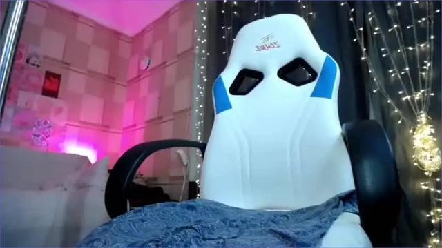 Image 2 of tessa_hopkins Stream on Chaturbate on 19 months ago