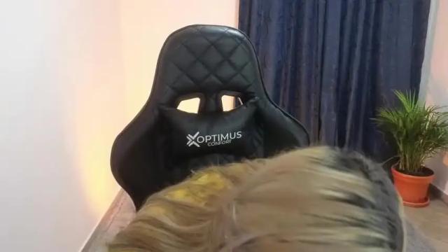 Image 8 of tessawhisnton Stream on Chaturbate on 13 months ago