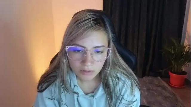 Image 2 of tessawhisnton Stream on Chaturbate on 13 months ago