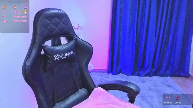 Image 4 of tessawhisnton Stream on Chaturbate on 1 month ago