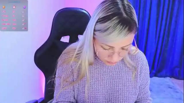 Image 10 of tessawhisnton Stream on Chaturbate on 1 month ago