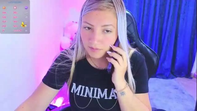 Image 10 of tessawhisnton Stream on Chaturbate on 13 days ago
