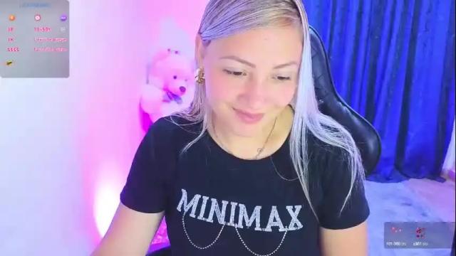 Image 6 of tessawhisnton Stream on Chaturbate on 13 days ago