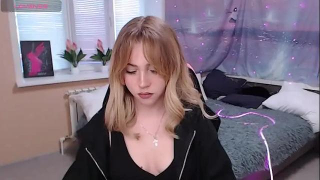 Image 12 of tessawillson Stream on Chaturbate on 6 months ago