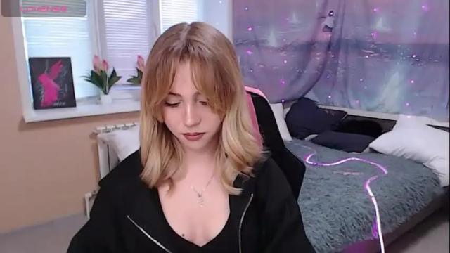 Image 2 of tessawillson Stream on Chaturbate on 6 months ago