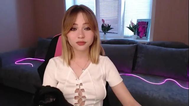 Image 11 of tessawillson Stream on Chaturbate on 4 months ago