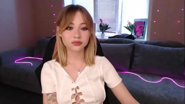 Image 6 of tessawillson Stream on Chaturbate on 4 months ago