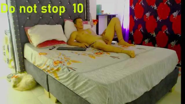 Image 10 of tessayleo_13 Stream on Chaturbate on 1 month ago