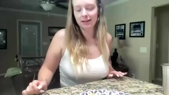 Image 8 of tessbaby Stream on Chaturbate on 18 months ago