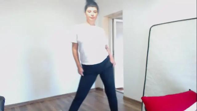 Image 12 of tessnaughty Stream on Chaturbate on 1 month ago