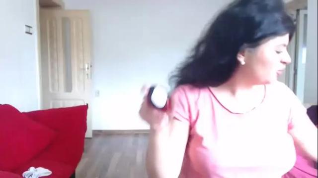 Image 12 of tessnaughty Stream on Chaturbate on 13 days ago
