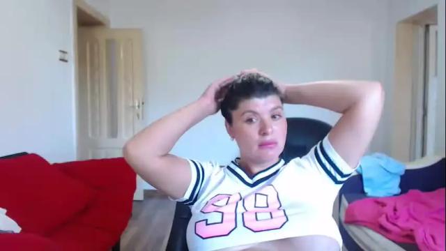 Image 12 of tessnaughty Stream on Chaturbate on 11 days ago