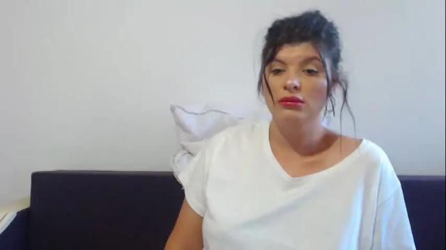 Image 4 of tessnaughty Stream on Chaturbate on 4 days ago