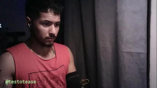 Image 4 of testotease Stream on Chaturbate on 25 days ago