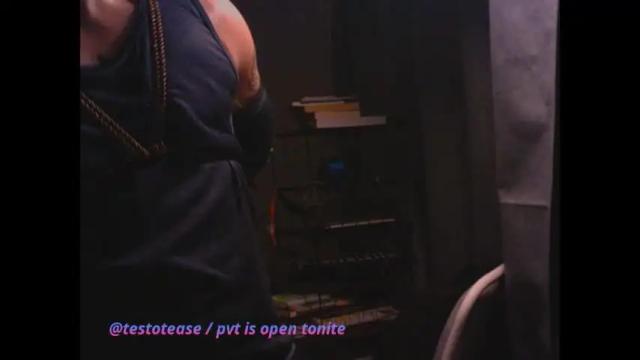 Image 7 of testotease Stream on Chaturbate on 13 days ago
