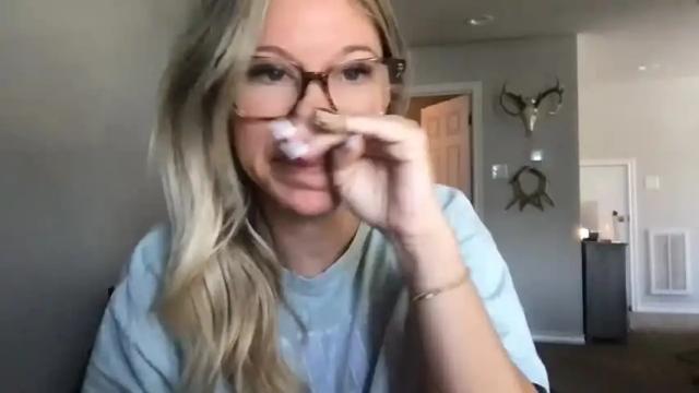 Image 8 of texas_blonde Stream on Chaturbate on 4 months ago