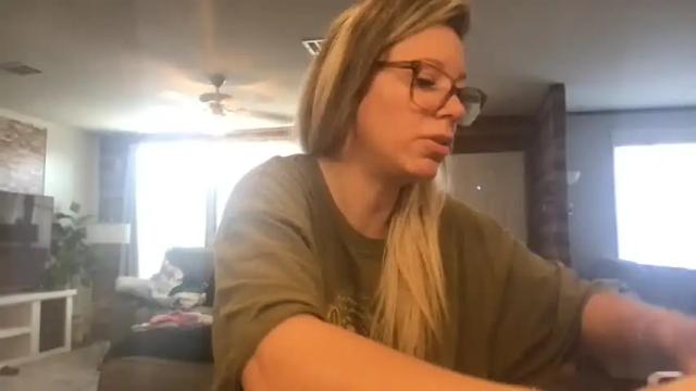 Image 2 of texas_blonde Stream on Chaturbate on 4 months ago