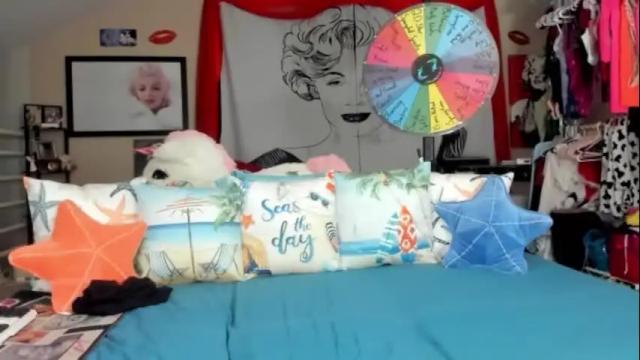 Image 8 of texaspeach69 Stream on Chaturbate on 11 days ago