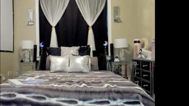 Image 2 of texaspeach69 Stream on Chaturbate on 1 month ago