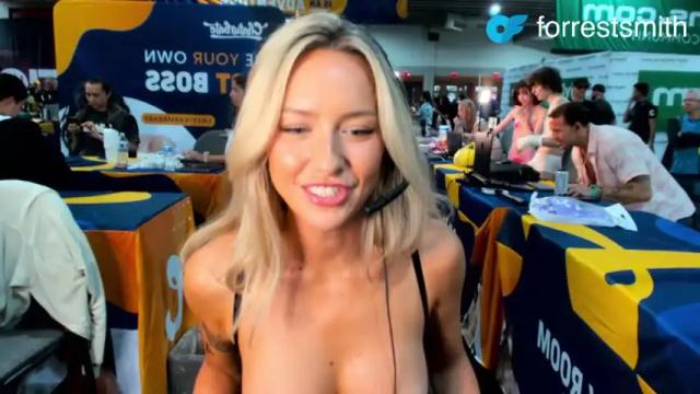 Image 6 of texasthicc Stream on Chaturbate on 6 months ago