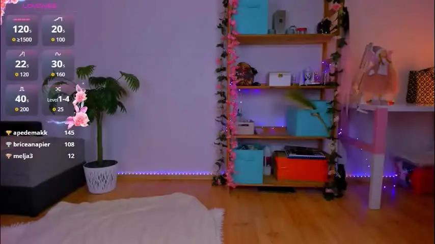 teylor_fly Chaturbate