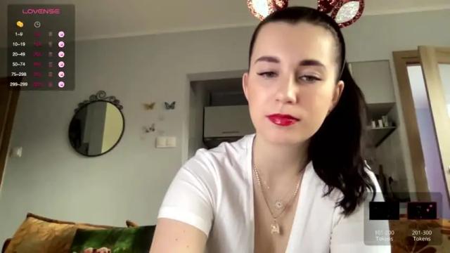 Image 11 of teylor_l Stream on Chaturbate on 18 months ago