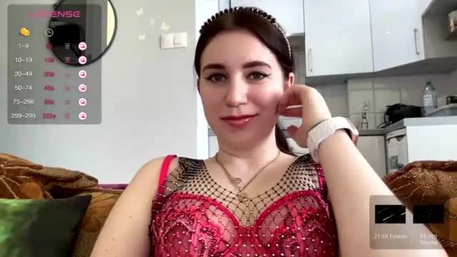 Image 7 of teylor_l Stream on Chaturbate on 14 months ago