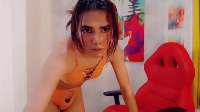 Image 8 of thaira_merlano_18 Stream on Chaturbate on 20 months ago