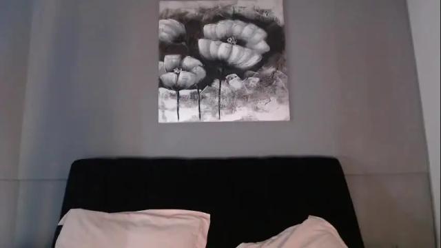 Image 4 of thalia_joness Stream on Chaturbate on 3 months ago