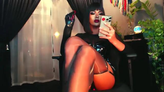 Image 4 of thalia_saint Stream on Chaturbate on 8 days ago