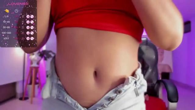 Image 10 of thalia_sweett_ Stream on Chaturbate on 13 months ago