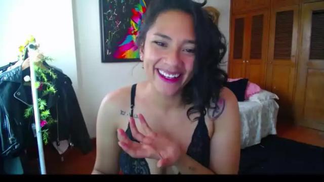 Image 7 of thaliacooper Stream on Chaturbate on 14 months ago