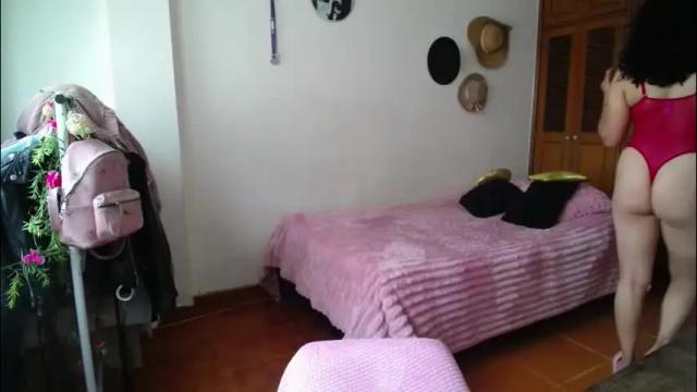Image 11 of thaliacooper Stream on Chaturbate on 1 month ago