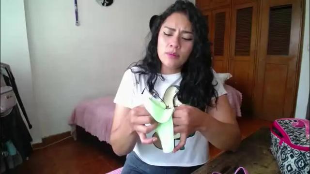 Image 11 of thaliacooper Stream on Chaturbate on 1 month ago