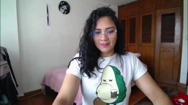 Image 4 of thaliacooper Stream on Chaturbate on 1 month ago