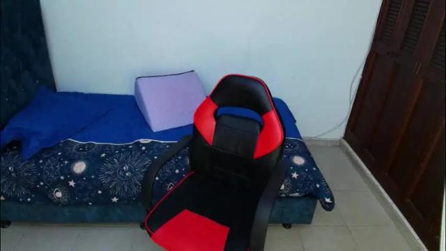 Image 2 of thalianabrunette Stream on Chaturbate on 6 days ago