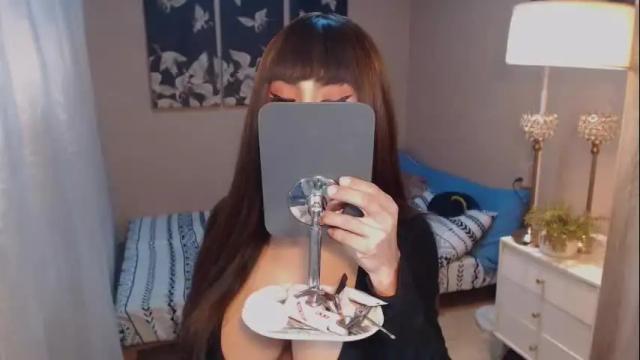 Image 10 of thaliasaint Stream on Chaturbate on 21 days ago
