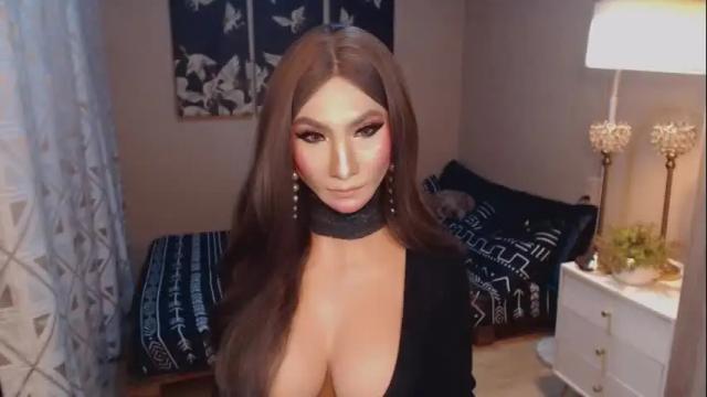 Image 2 of thaliasaint Stream on Chaturbate on 19 days ago