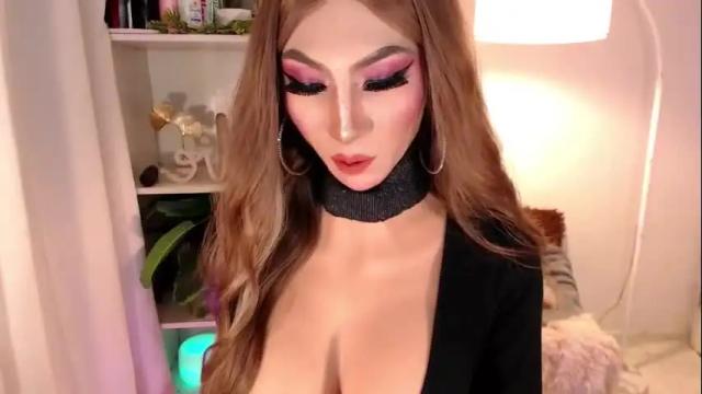 Image 10 of thaliasaint Stream on Chaturbate on 3 months ago