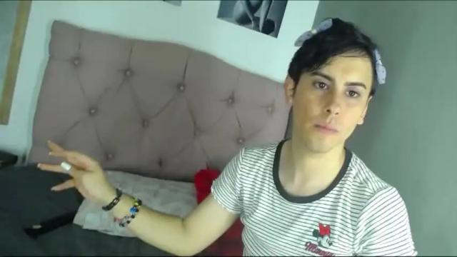 Image 2 of thalu_clasan Stream on Chaturbate on 24 months ago